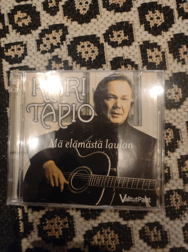 Kari Tapio Mä elämästä laulan 2CD
