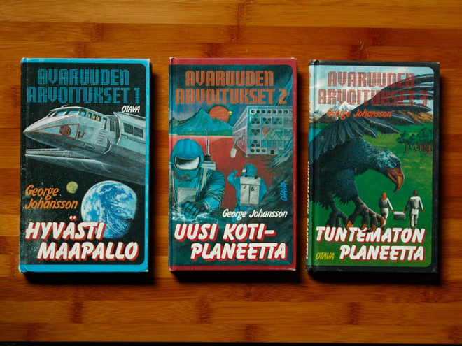 George Johansson Avaruuden Arvoitukset scifi-trilogia kirjat