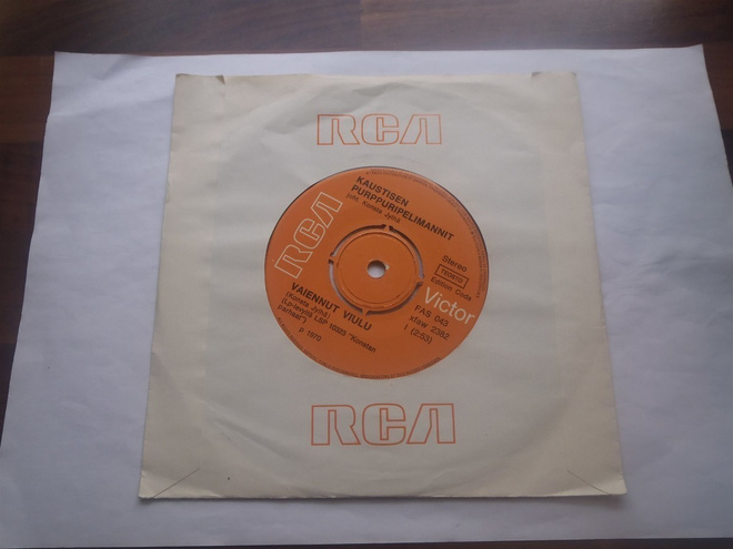 KAUSTISEN PURPPURIPELIMANNIT 7 " single ( RCA VICTOR )