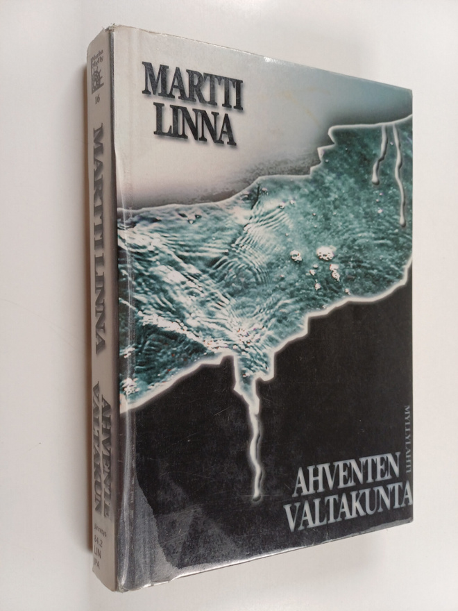 Martti Linna : Ahventen valtakunta : jännitysromaani