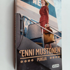 Enni Mustonen : Pukija - pikkukuva 1