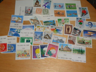 1988-1989 postituoreita postimerkkejä