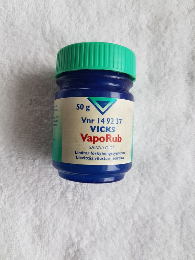 Vicks VapoRub purkki, keräilyyn.