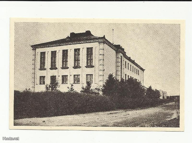 Hämeenlinna: Tyttökoulu (nyk.Kaurialan lukio?)