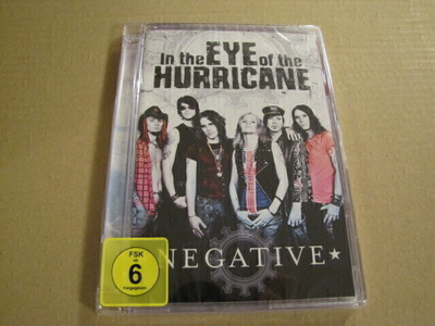 Negative In the eye of the hurricane 2x DVD muoveissa Suomi