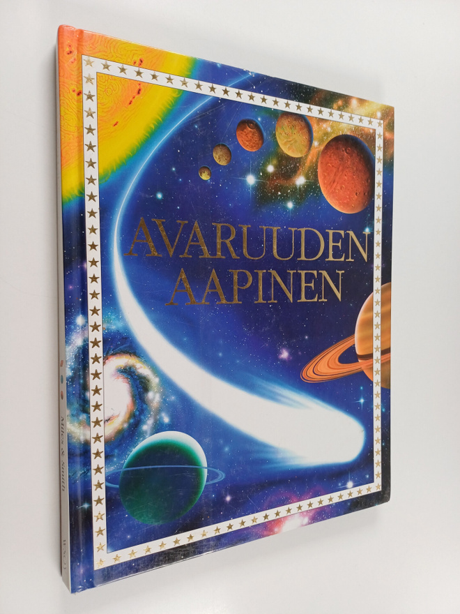 Lisa Miles : Avaruuden aapinen