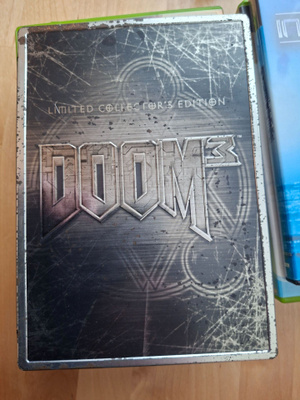 XBOX Doom 3 Limited Collectors Edition CIB