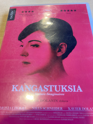 XAVIER DOLAN: HEIJASTUKSIA