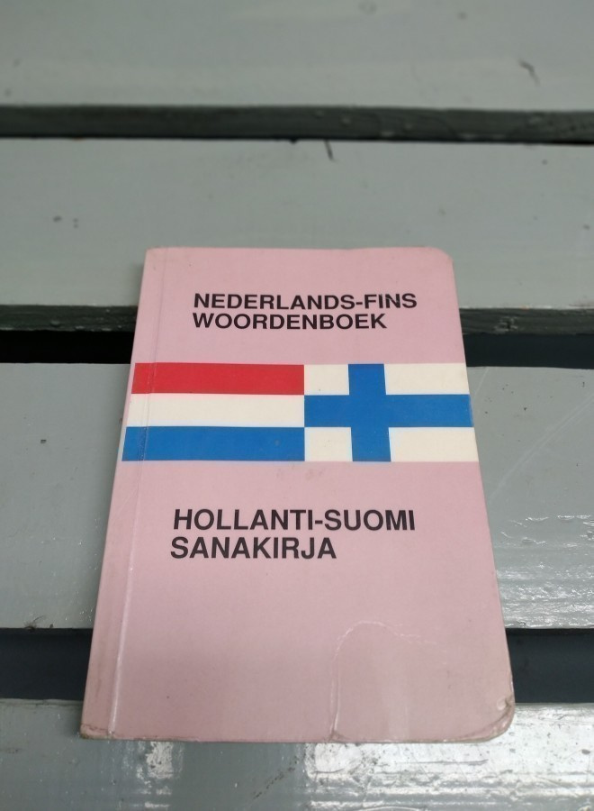Hollanti - Suomi - sanakirja