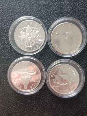 Kanadan hopeaa (500–925) dollaria 4 kpl.
