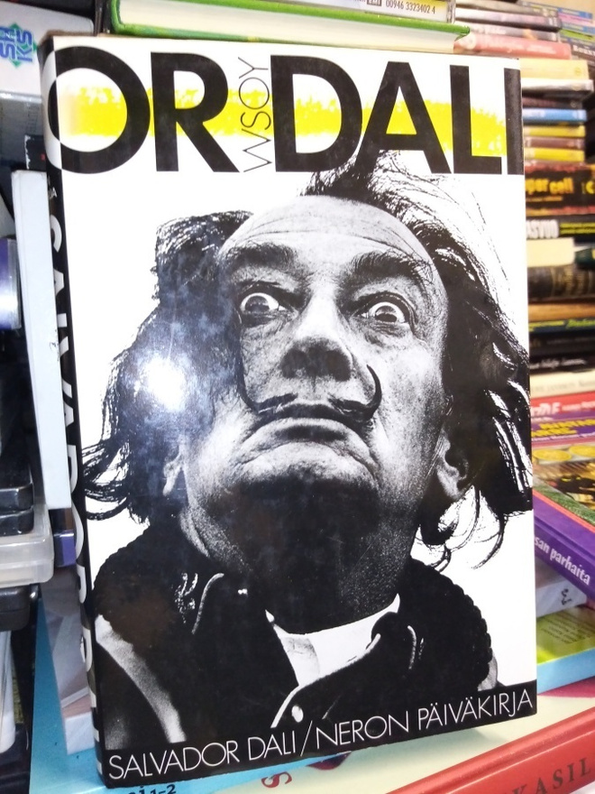 Salvador Dali :  Neron päiväkirja ( SIS POSTIKULU)