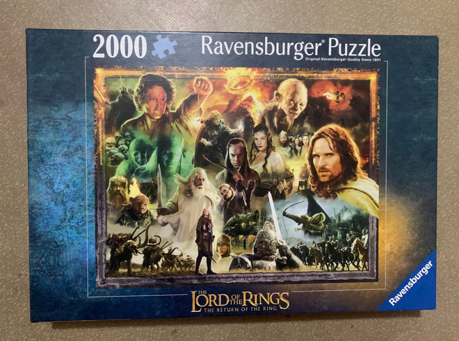Lord of the Rings puzzle 2000 palaa