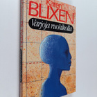 Karen Blixen : Varjoja ruohikolla - pikkukuva 1