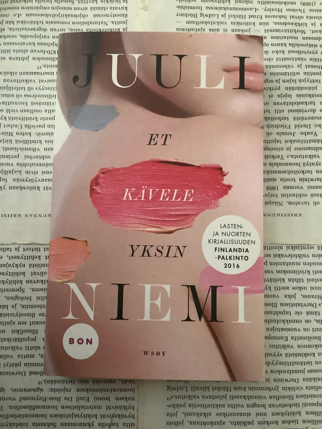 Juuli Niemi - Et kävele yksin (pokkari)