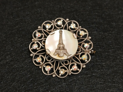 Vintage French, Eiffel Tower solki rintakoru, Mother of Pear