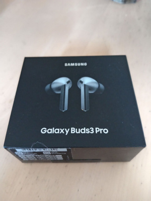 Samsung Galaxy Buds3 Pro nappikuulokkeet