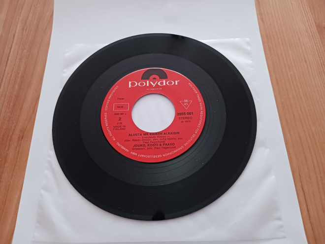 Jouko, Kosti & Paavo – Heikko Luonne 7" orig 1975 uusi mint