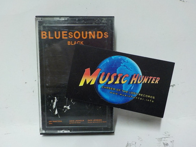 BLUESOUNDS - BLACK -80 FIN PRESS C-KASETTI