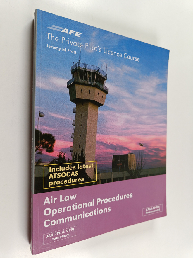 Jeremy M. Pratt : The Private Pilot's Licence Course - Ai...