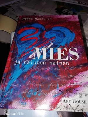 Mikko Makkonen Mies ja haluton nainen
