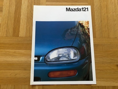 Esite Mazda 121 vuodelta 1991