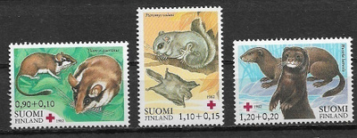 PR -82, koko sarja, Lape 911 -3, eläimiä, postituoreina