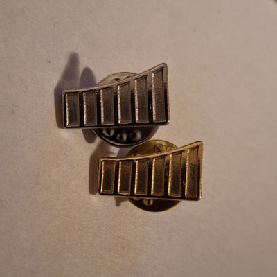 JÄRVI-SUOMEN PORTTI LOGO PINSSIT