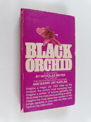 Nicholas (toim.) Meyer : Black orchid