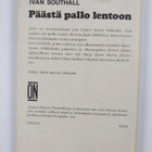 Ivan Southall : Päästä pallo lentoon - pikkukuva 2
