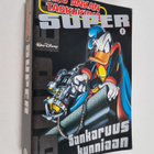Walt Disney : Super 1 : Sankaruus kunniaan - pikkukuva 1