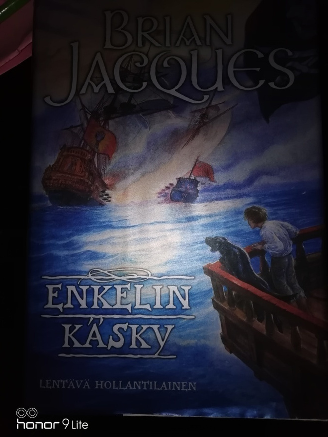 Brian jacques Enkelin käsky lentävä hollantilainen