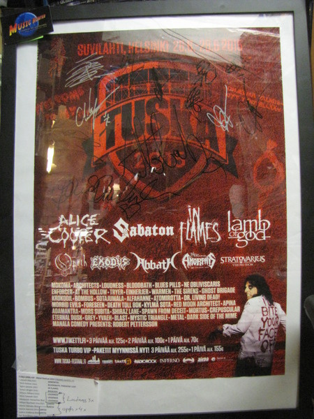 TUSKA 2015 JULISTE  OPETHIN + LOUDNESS NIMMARIT (w)