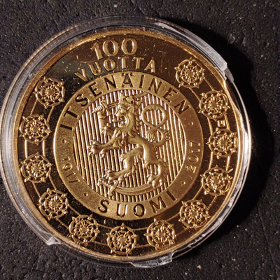 100 v Suomi