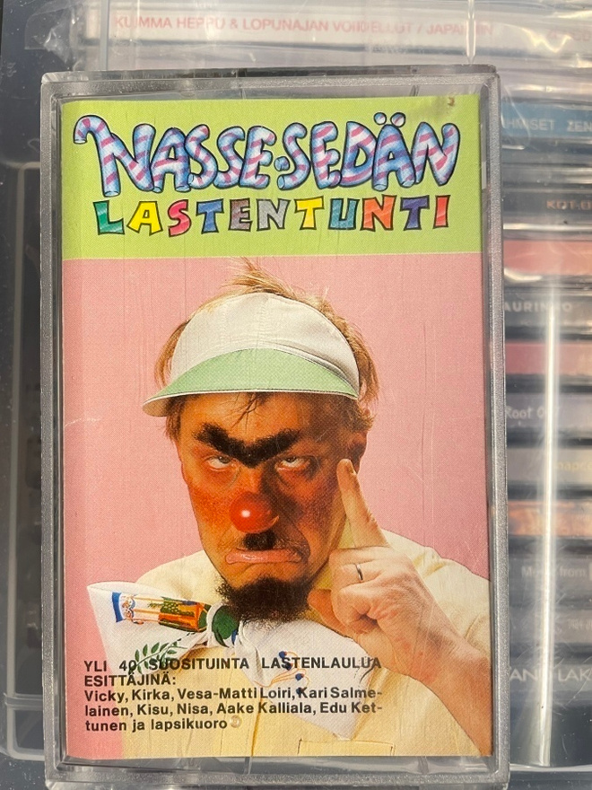 ERI ESITTÄJÄT - Nasse-Sedän Lastentunti c-kasetti