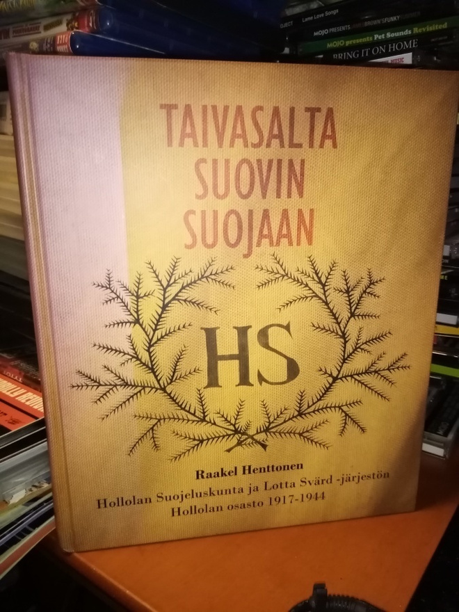 Henttonen TAIVASALTA SUOVIN SUOJAAN ( 1 p. 2008 ) Sis.pk:t