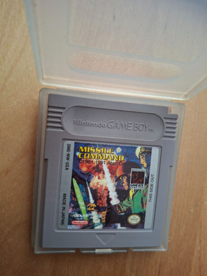 Game boy Missile Command