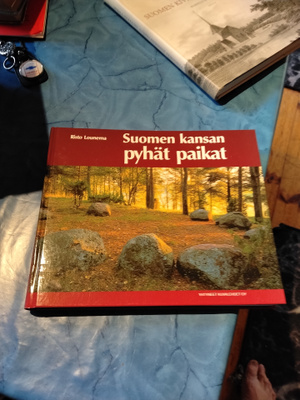 suomen kansan pyhät paikat