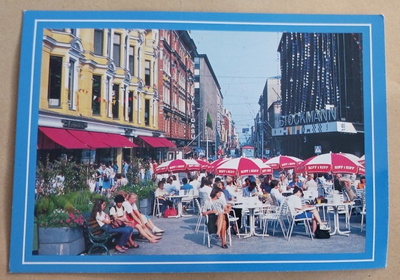 Helsinki, kesäkahvila Kolmen sepän patsaalla, p. 1989 erik.l