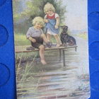 Lapset ja koira laiturilla. Postikortti 1910-luvulta - pikkukuva 1