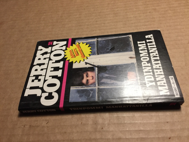 JERRY COTTON POKKARI 32 HYVÄ