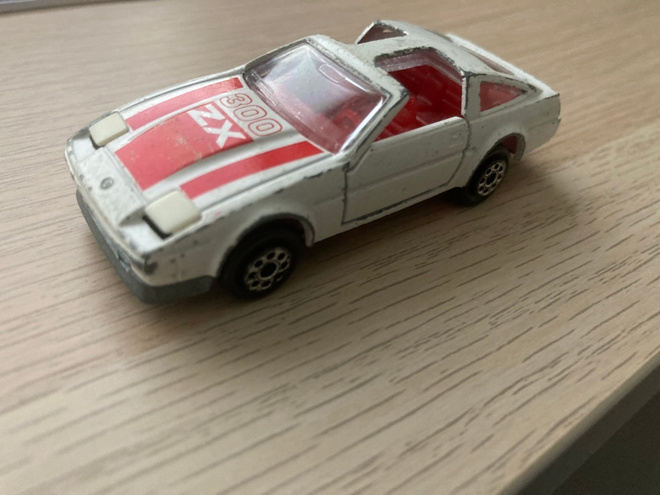 Nissan 300zx Majorette 1/64 kokoa.