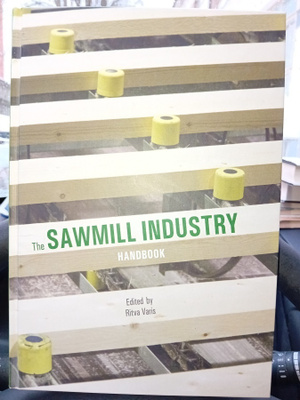 Varis : The Sawmill Industry handbook ( SIS POSTIKULU  )