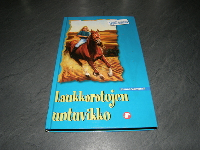 Joanna Campbell Laukkaratojen untuvikko