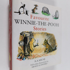 A. A. Milne : Favourite Winnie-the-Pooh stories - pikkukuva 1