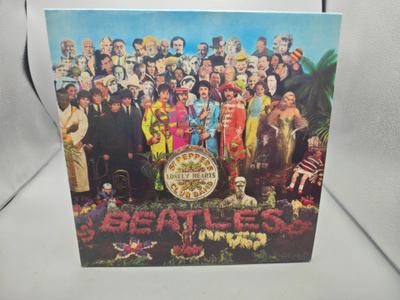 The Beatles – Sgt. Pepper's Lonely Hearts Club Band LP