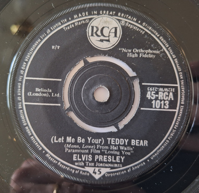Elvis Presley With The Jordanaires – Let Me Be You 7" sinkku