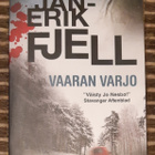 Jan-Erik Fjell - Vaaran varjo - pikkukuva 1