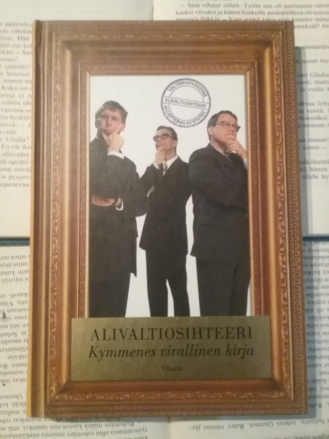 Alivaltiosihteeri - Kymmenes virallinen kirja (sid.)