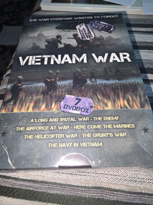 Vietnam War – 7 DVD Box – dokumenttisarja – UUSI / MUOVEISSA