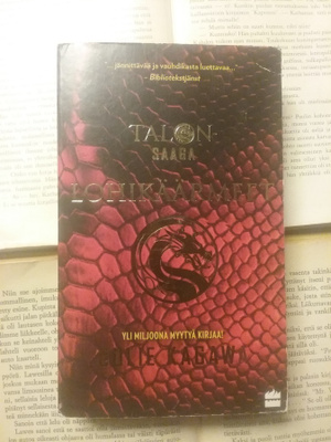 Julie Kagawa - Talon-saaga #1: Lohikäärmeet (pokkari)